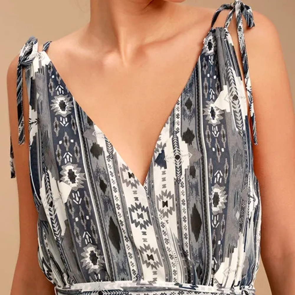 Lulus Silver and Black High Low Sundress with Pleated Slit Size S - Picture 7 of 10